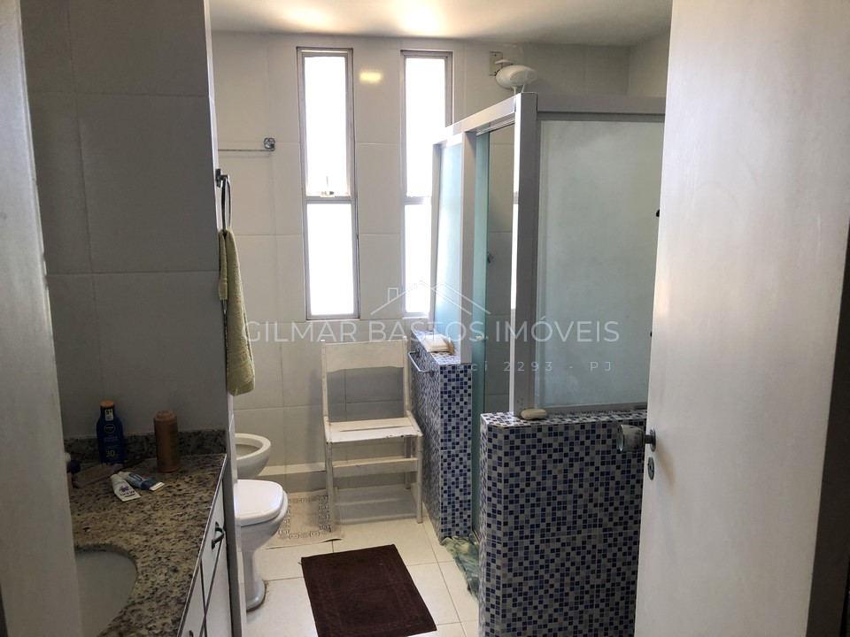 Apartamento 4 quartos, com 1 suíte, vista mar, à venda no bairro do Rio Vermelho, em Salvador/BA