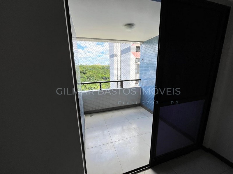 Apartamento 2 quartos, sendo 1 suíte, à venda no bairro do Imbuí, em Salvador/BA