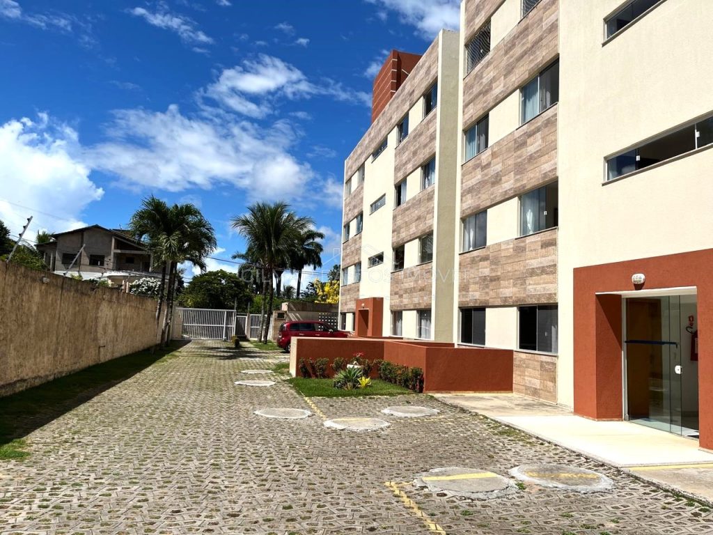 Apartamento 2 quartos, à venda no bairro Recreio Ipitanga, em Lauro de Freitas/BA
