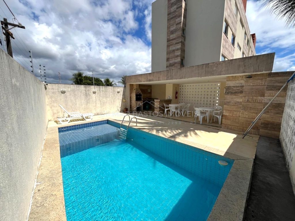 Apartamento 2 quartos, à venda no bairro Recreio Ipitanga, em Lauro de Freitas/BA