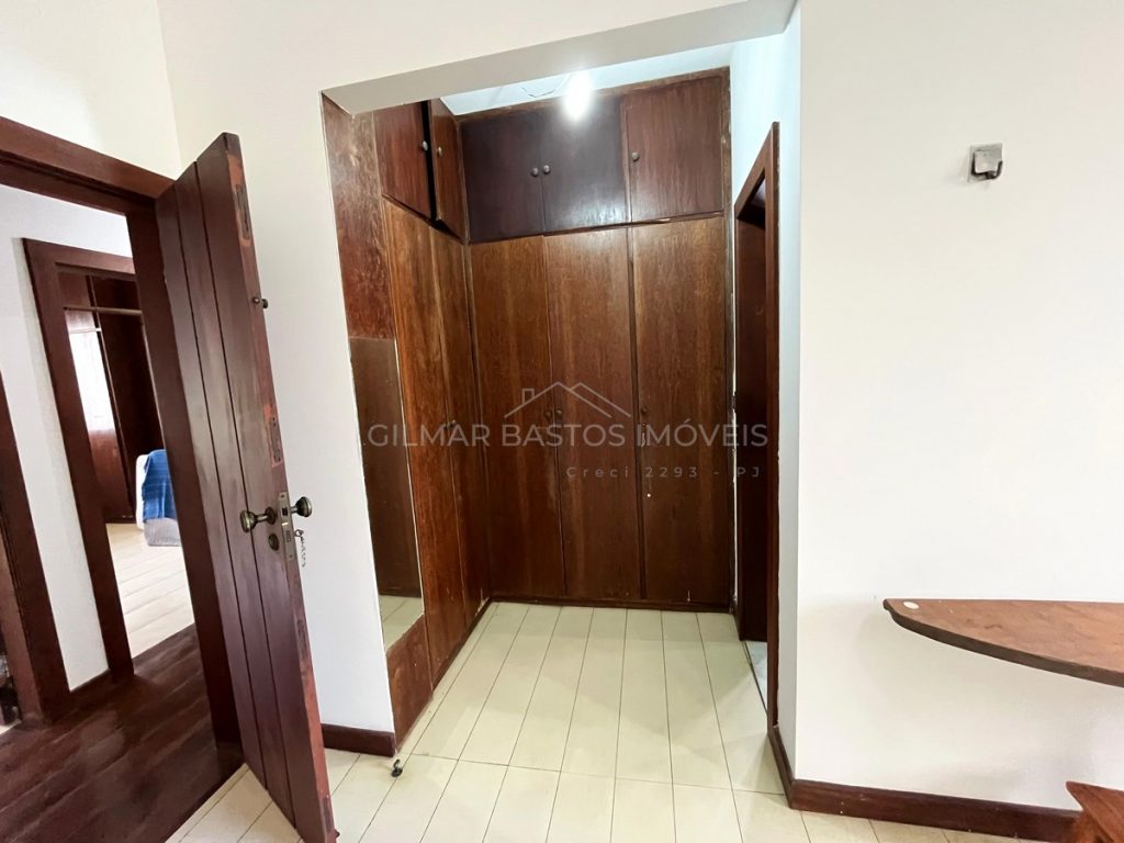 Apartamento 4 quartos, sendo 1 suíte, à venda no bairro da Pituba, em Salvador/BA