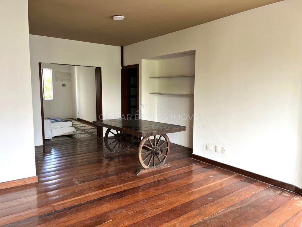 Apartamento 4 quartos, sendo 1 suíte, à venda no bairro da Pituba, em Salvador/BA