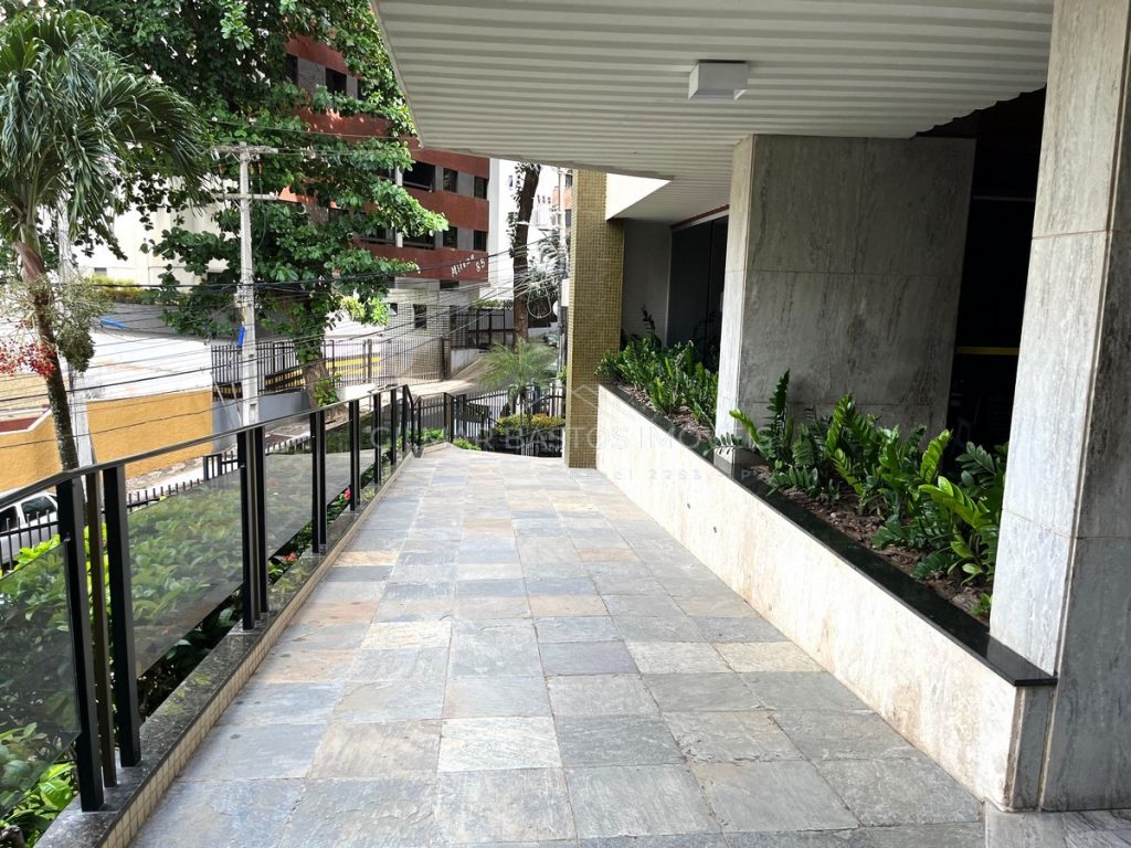 Apartamento 4 quartos, sendo 1 suíte, à venda no bairro da Pituba, em Salvador/BA