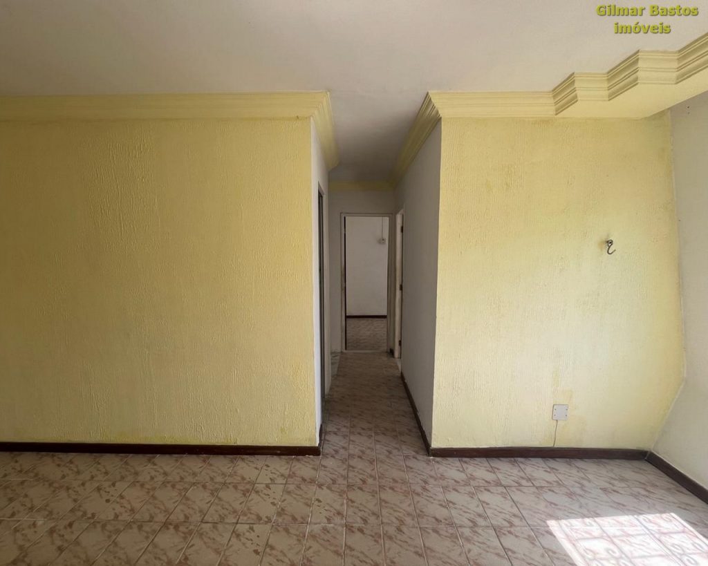 Apartamento 2/4 – Bairro Arraial do Retiro – Condomínio Vila da Palmeiras