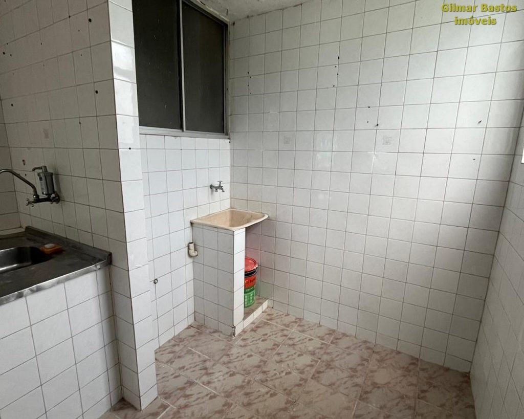 Apartamento 2/4 – Bairro Arraial do Retiro – Condomínio Vila da Palmeiras