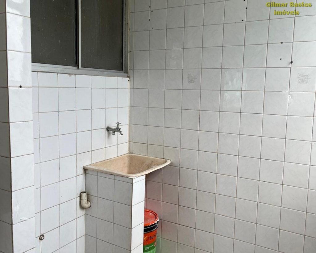 Apartamento 2/4 – Bairro Arraial do Retiro – Condomínio Vila da Palmeiras