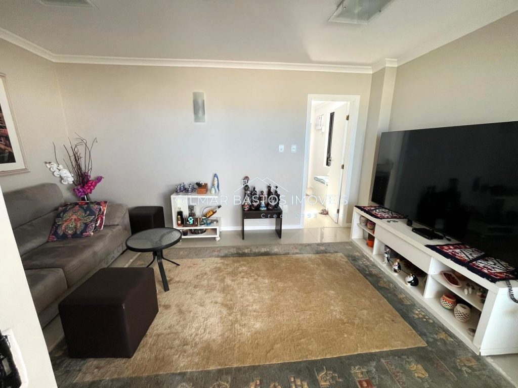 Cobertura com 4 quartos, sendo 2 suítes, à venda no bairro da Pituba, em Salvador/BA