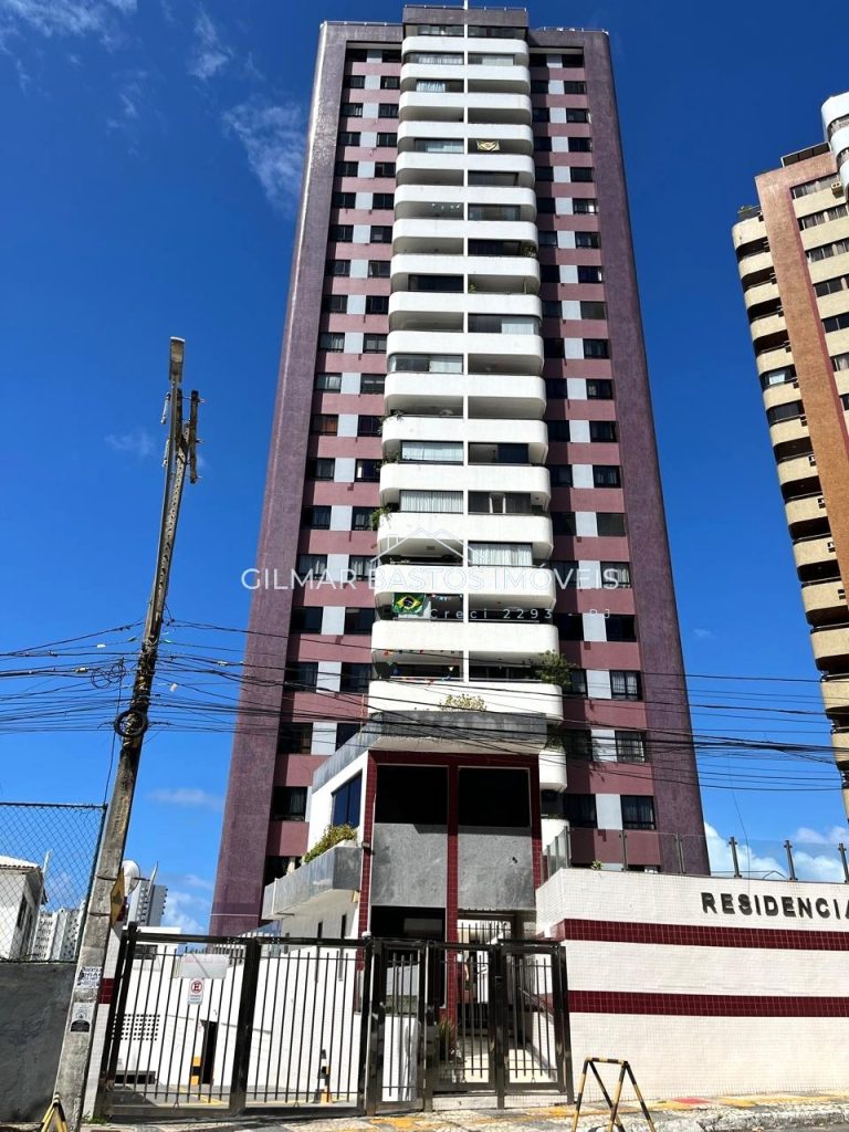 Cobertura com 4 quartos, sendo 2 suítes, à venda no bairro da Pituba, em Salvador/BA
