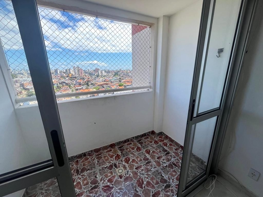Apartamento 3 quartos, com 1 suíte, à venda no bairro de Brotas, em Salvador/BA
